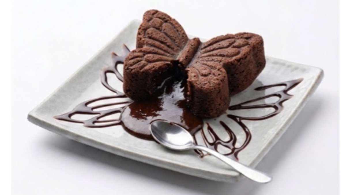 BUTTERFLY LAVA CAKE